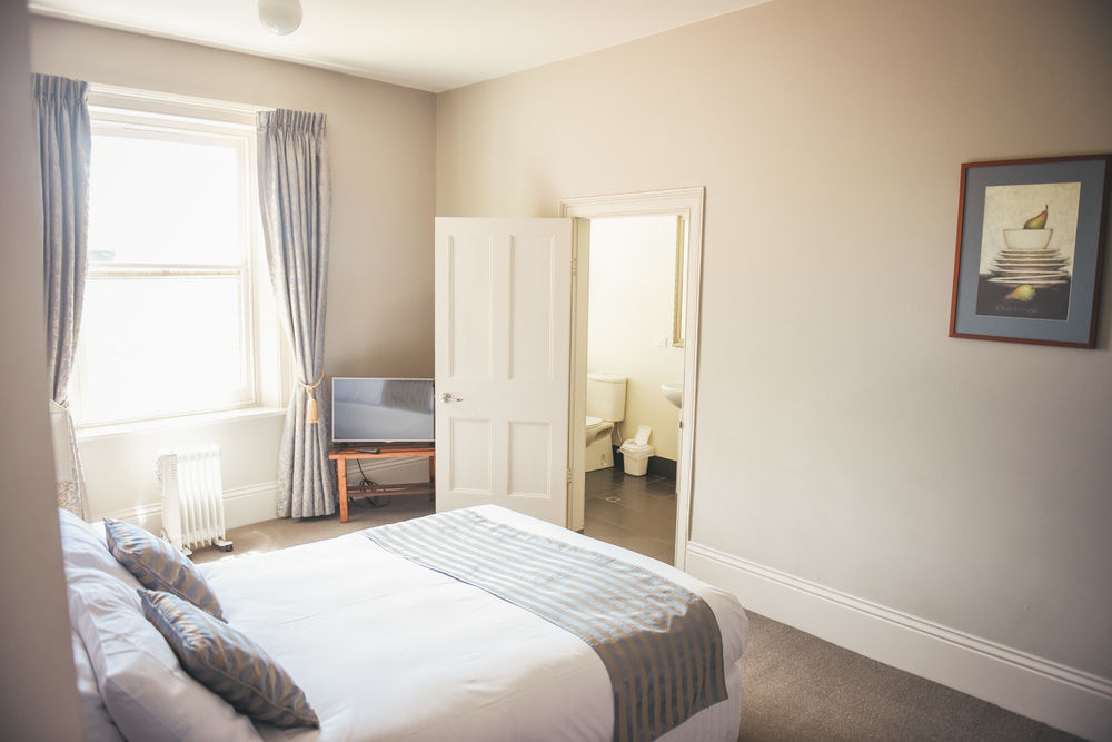 Deloraine Hotel Ngoại thất bức ảnh